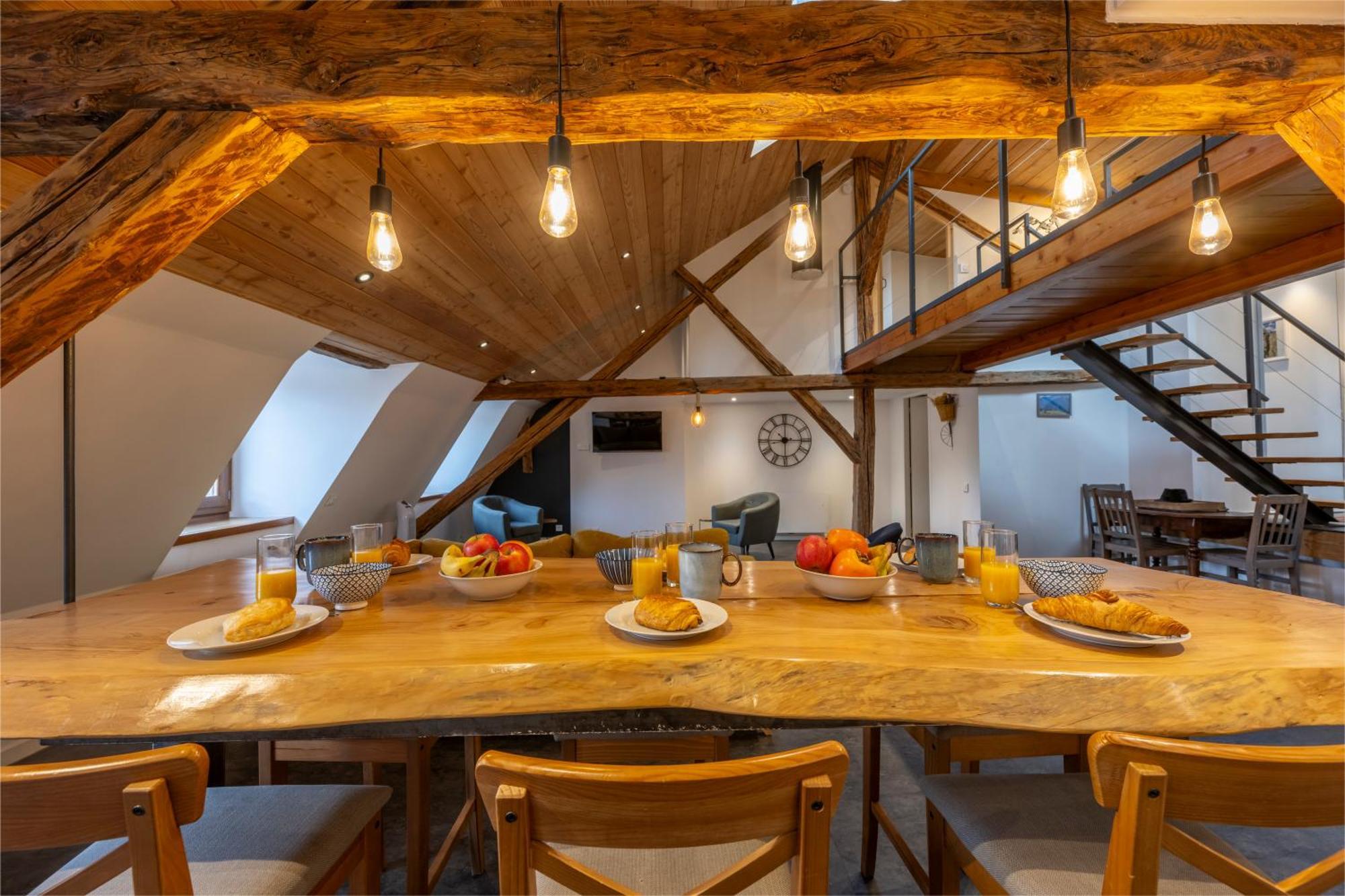 Superbe Loft - Situ Sur La Place Centrale Barcelonnette Exterior foto
