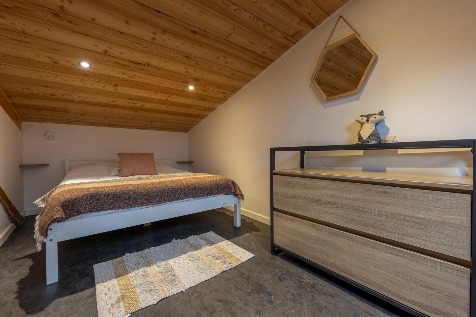 Superbe Loft - Situ Sur La Place Centrale Barcelonnette Exterior foto