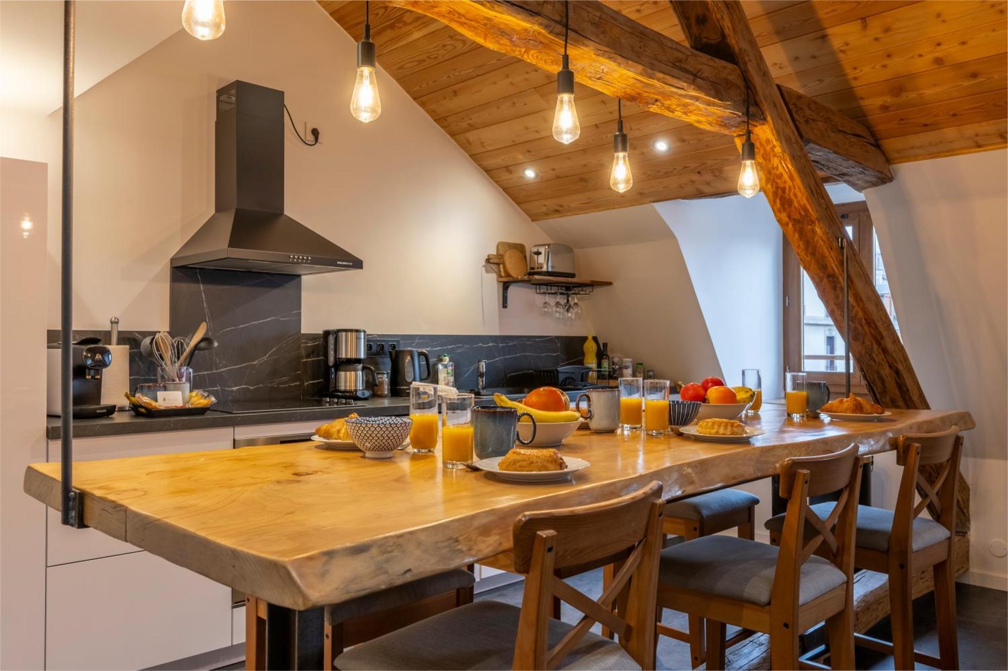 Superbe Loft - Situ Sur La Place Centrale Barcelonnette Exterior foto