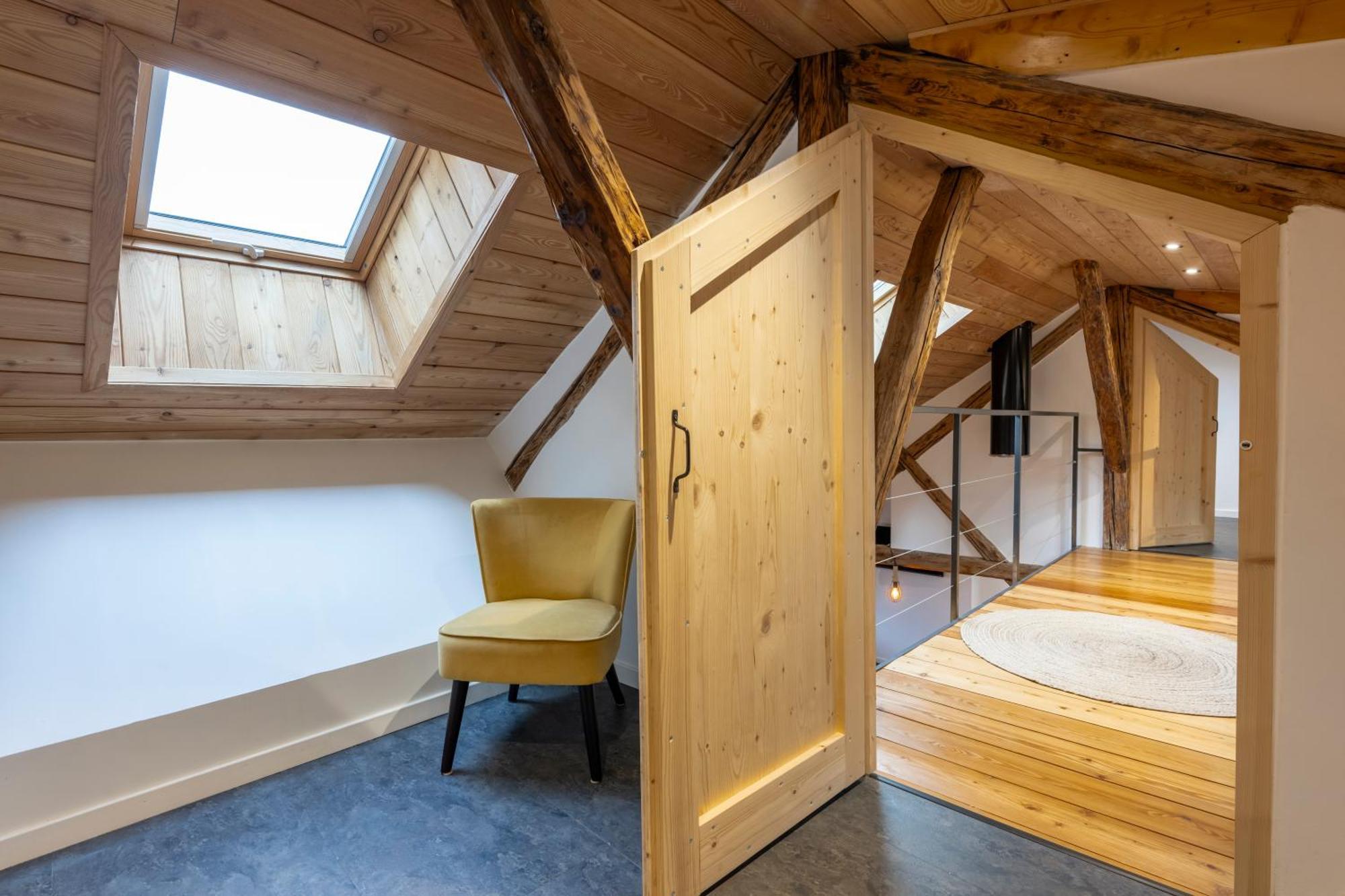 Superbe Loft - Situ Sur La Place Centrale Barcelonnette Exterior foto